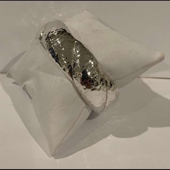 Silver Ippoilita bangle bracelet - Picture 3 of 10